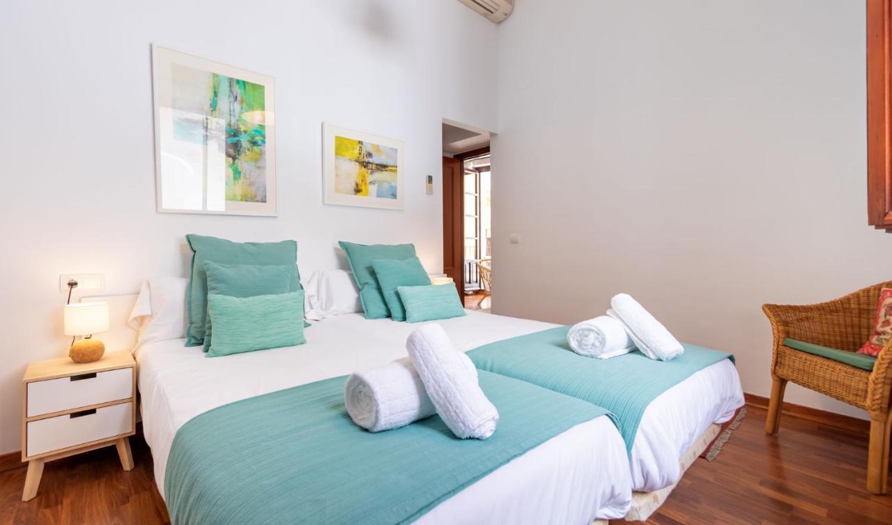 Abades Giralda Deluxe By Valcambre Apartment Seville Ngoại thất bức ảnh