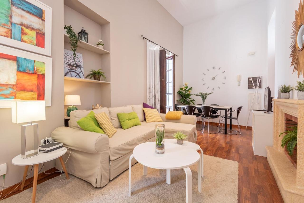 Abades Giralda Deluxe By Valcambre Apartment Seville Ngoại thất bức ảnh