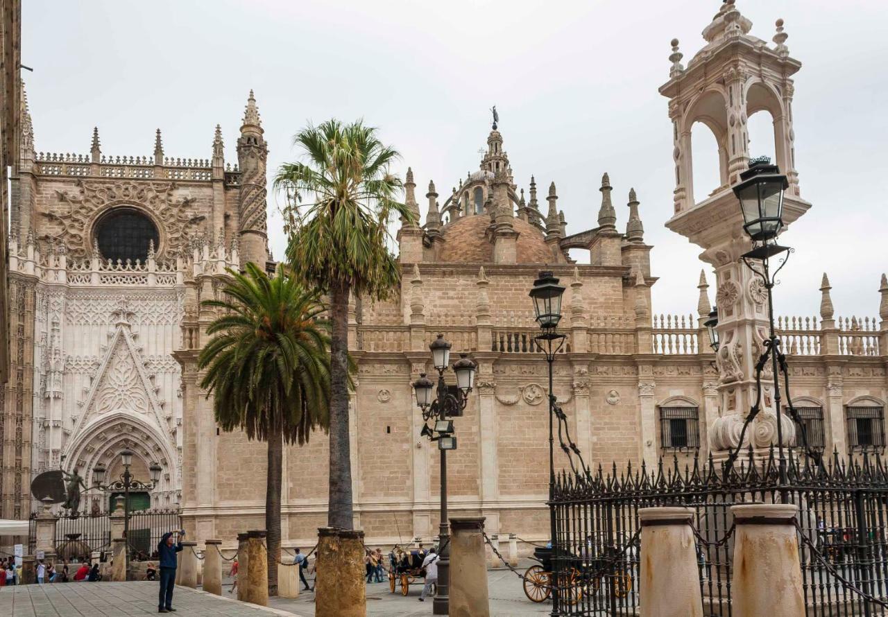 Abades Giralda Deluxe By Valcambre Apartment Seville Ngoại thất bức ảnh