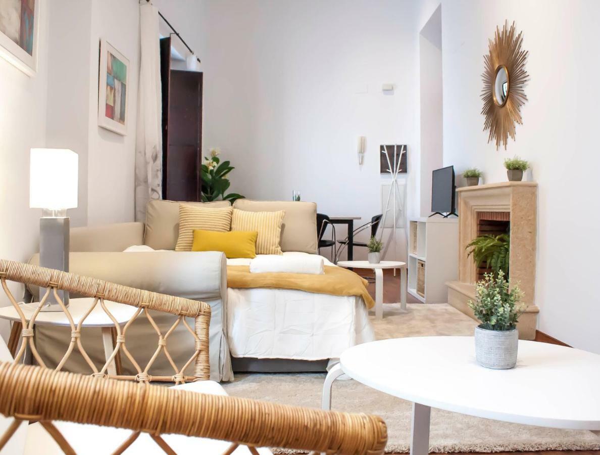 Abades Giralda Deluxe By Valcambre Apartment Seville Ngoại thất bức ảnh